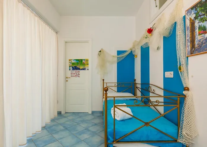 Residenza Gennaro בית הארחה