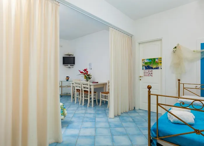 Residenza Gennaro בית הארחה 3*