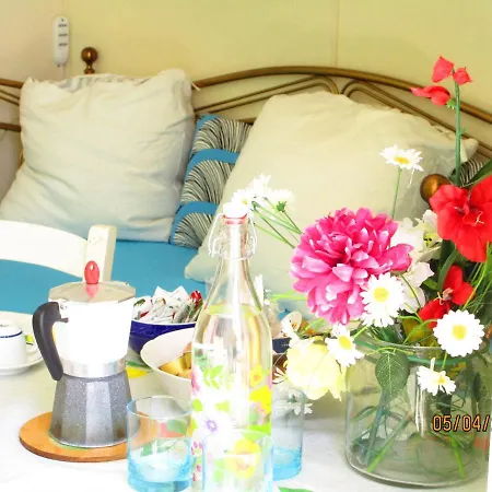 Residenza Gennaro Konukevi 3*