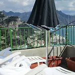Гостьовий будинок Residenza Gennaro 3*